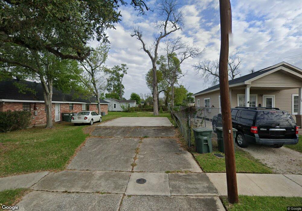 705 10th St, Lake Charles, LA 70601 - photo 1