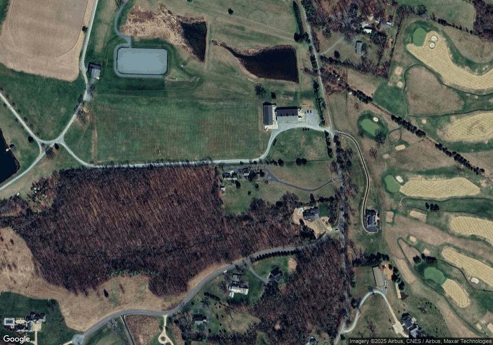 788 Half Mile Branch Rd, Crozet, VA 22932 - photo 1