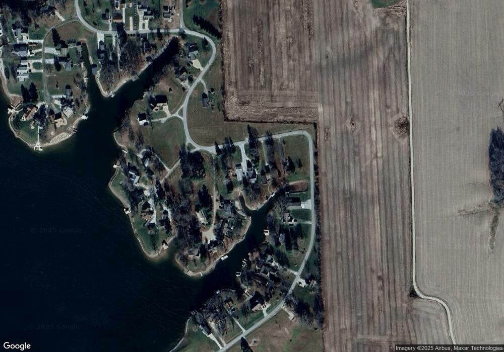 803 SE Santee Dr, Greensburg, IN 47240 - photo 1