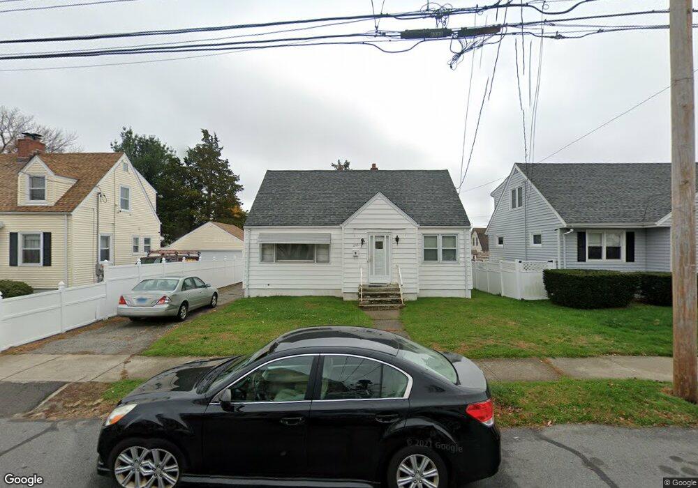 233 Clark St, Bridgeport, CT 06606 - photo 1