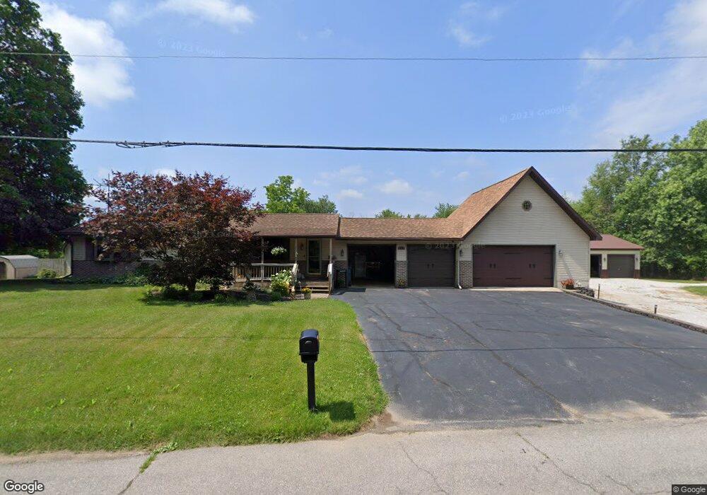 7112 E Emery Rd, New Carlisle, IN 46552 - photo 1