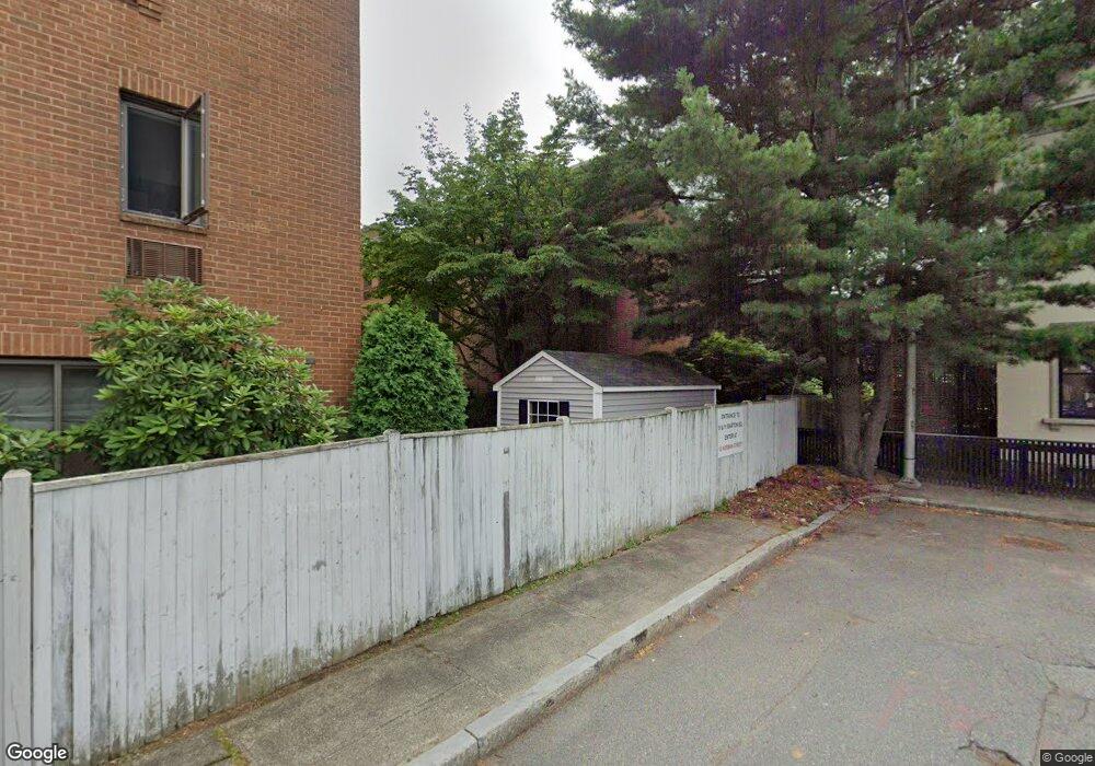 11 Barton Square unit 204 11, Salem, MA 01970 - photo 1