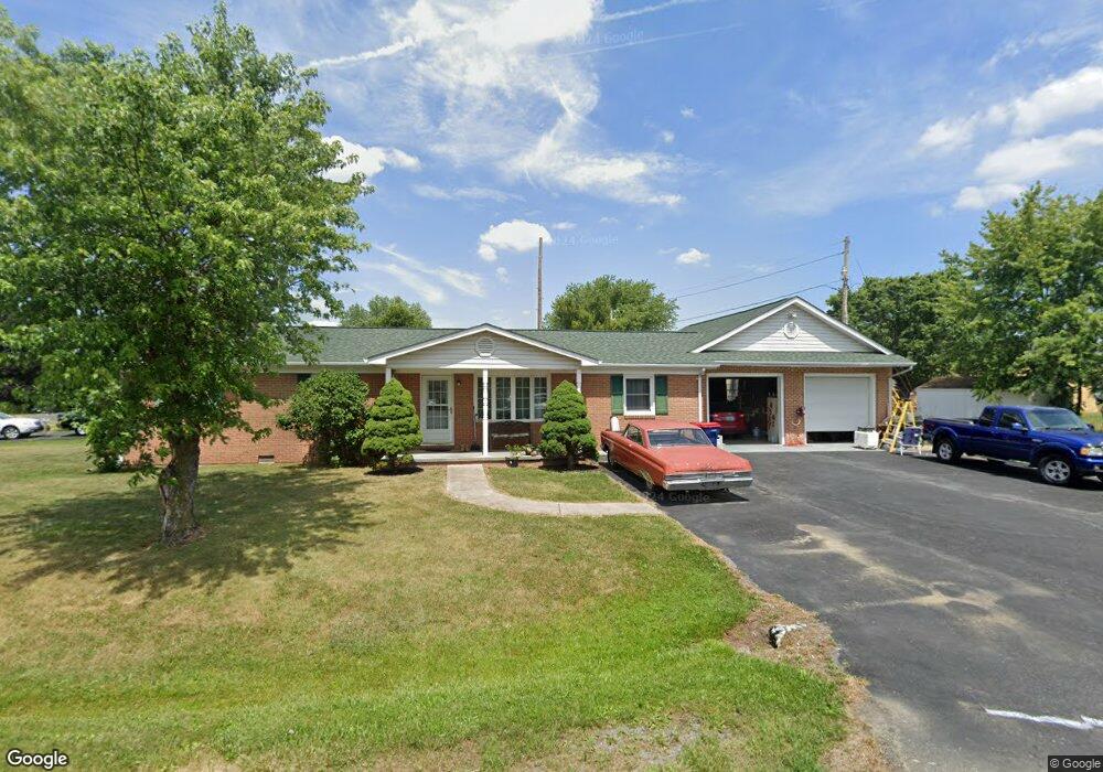 151 Meadowbrook Dr, Stephens City, VA 22655 - photo 1