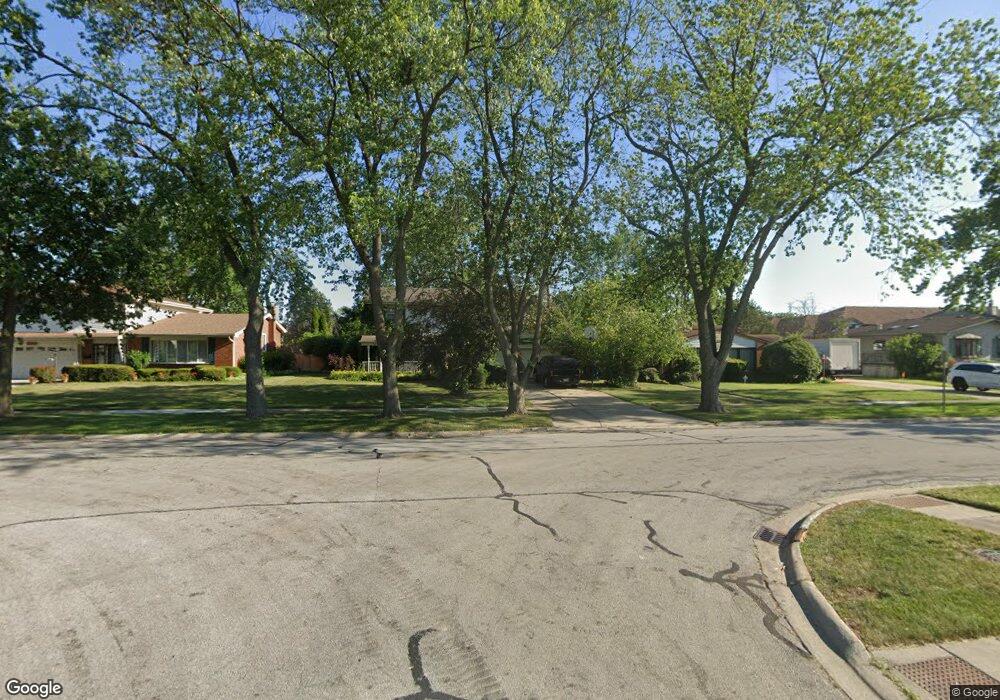 15W703 Diversey Ave, Elmhurst, IL 60126 - photo 1