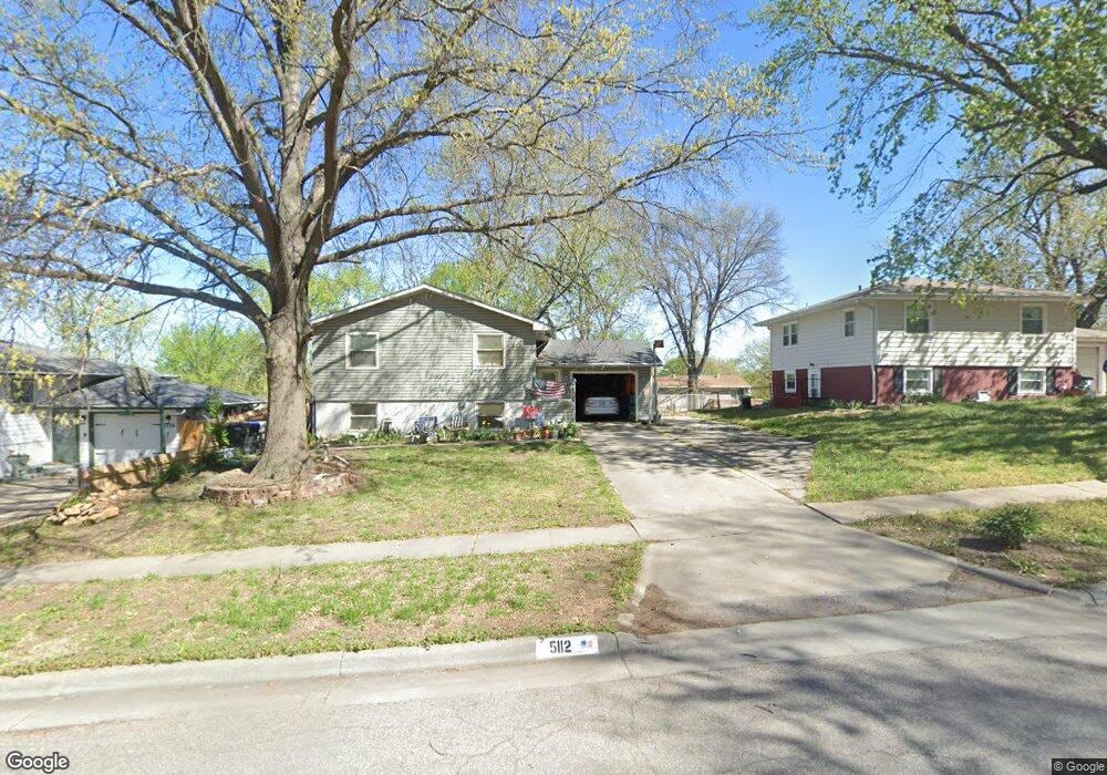 5112 SW 33rd St, Topeka, KS 66614 - photo 1