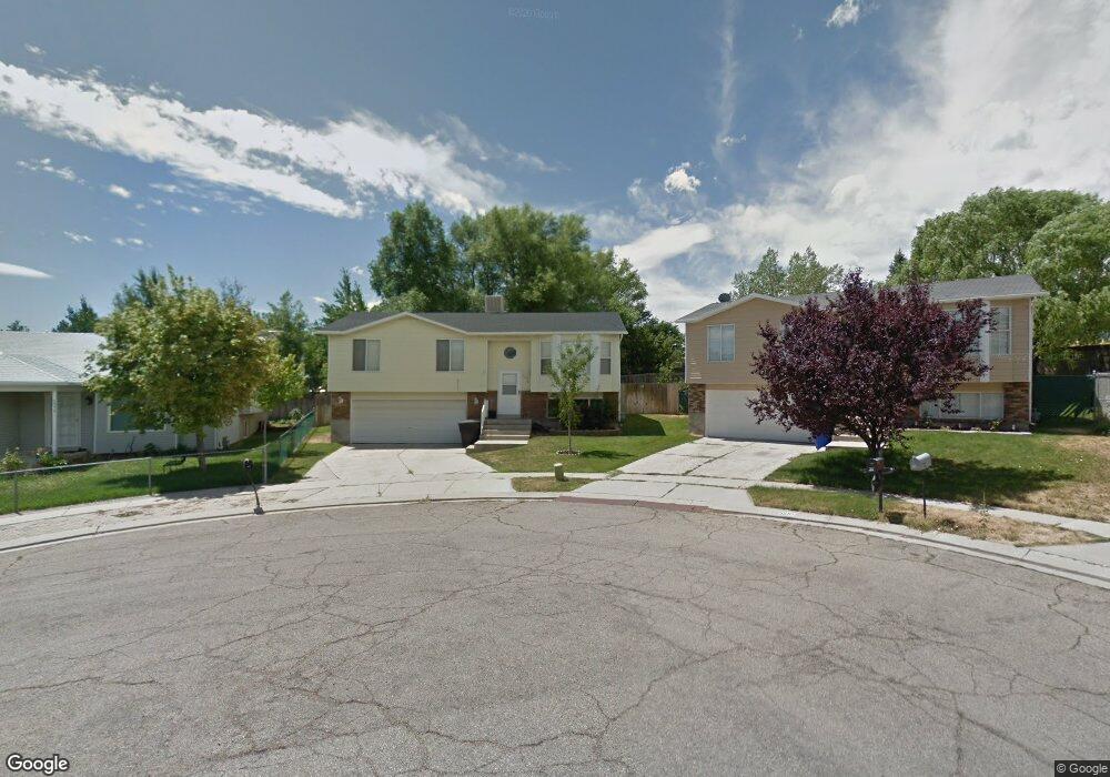 5579 W Cornflower Cir, West Jordan, UT 84081 - photo 1