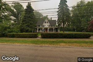 690 Old Post Rd, Fairfield, CT 06824