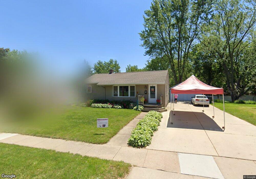 1500 W 4th St, Cedar Falls, IA 50613 - photo 1