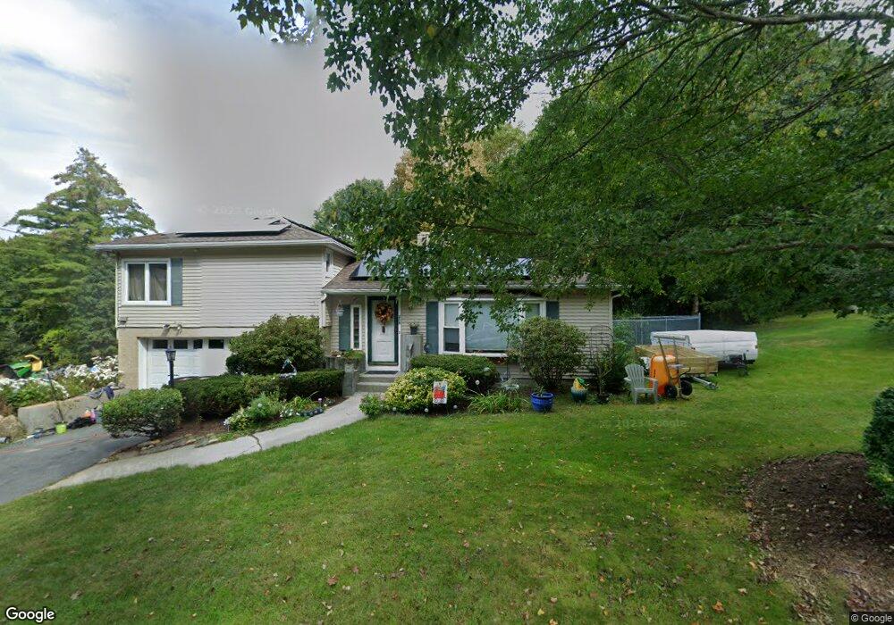 219 East Rd, West Brookfield, MA 01585 - photo 1