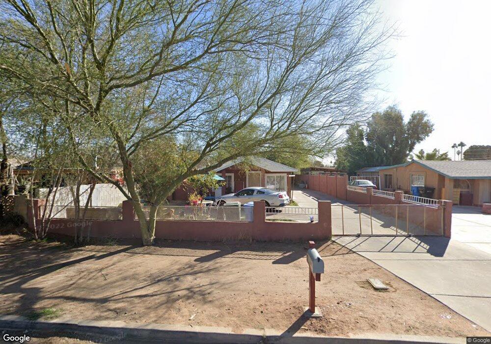 2521 N 29th Place, Phoenix, AZ 85008 - photo 1