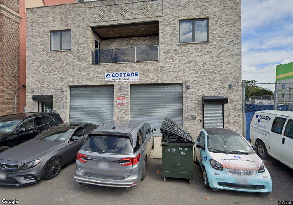 10321 98th St, Jamaica, NY 11417 - photo 1
