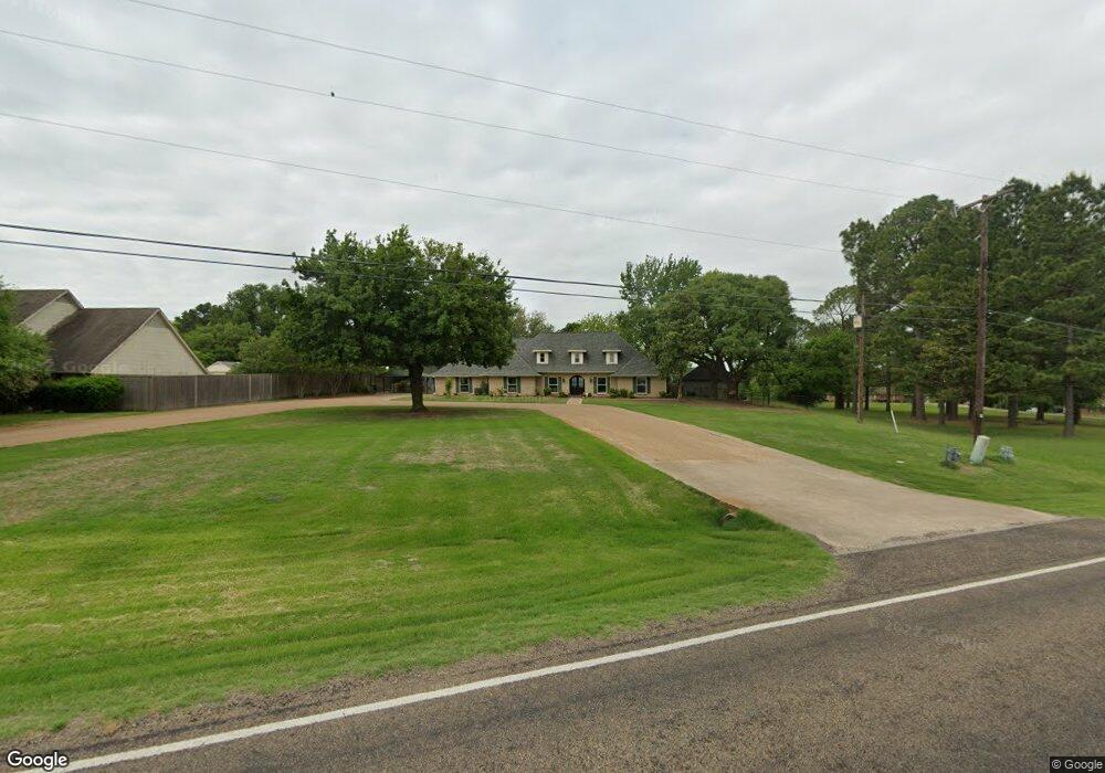 2105 Country Club Rd, Ennis, TX 75119 - photo 1