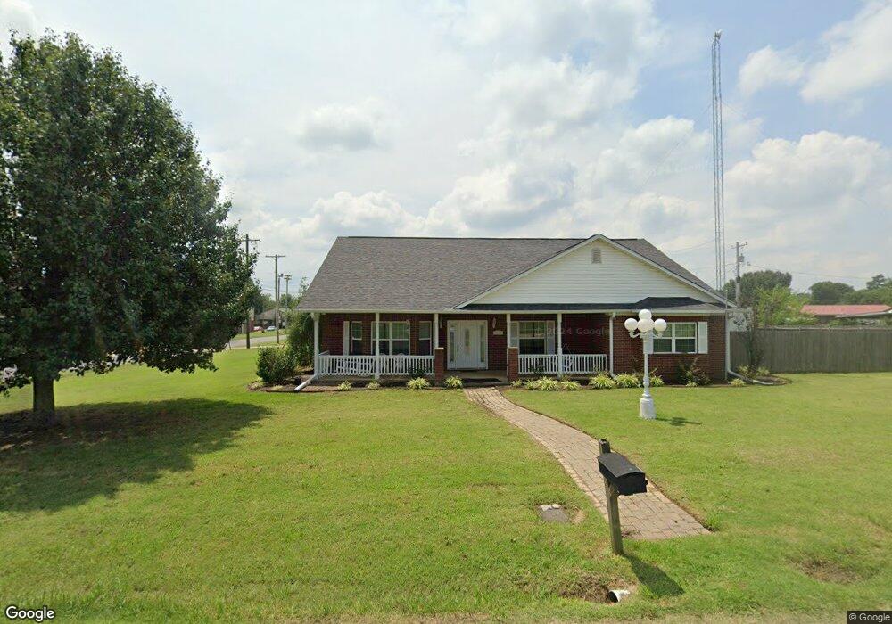 1410 E Duke St, Hugo, OK 74743 - photo 1