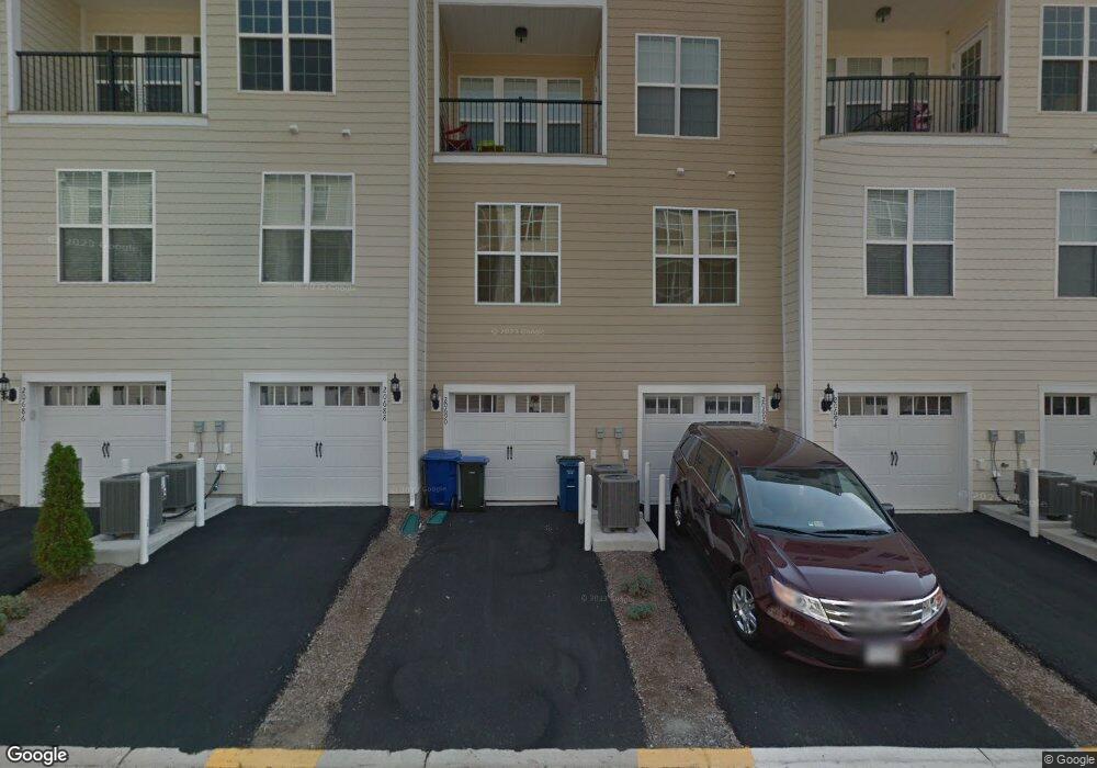 20690 Pilate Square, Ashburn, VA 20147 - photo 1