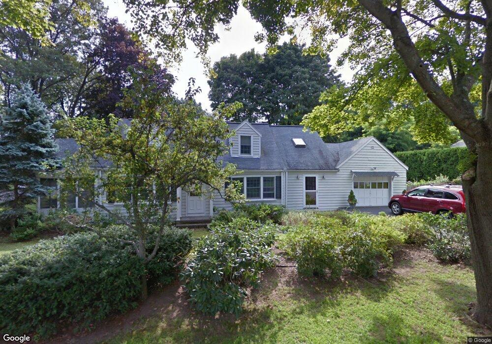 38 Robert Rd, Marblehead, MA 01945 - photo 1