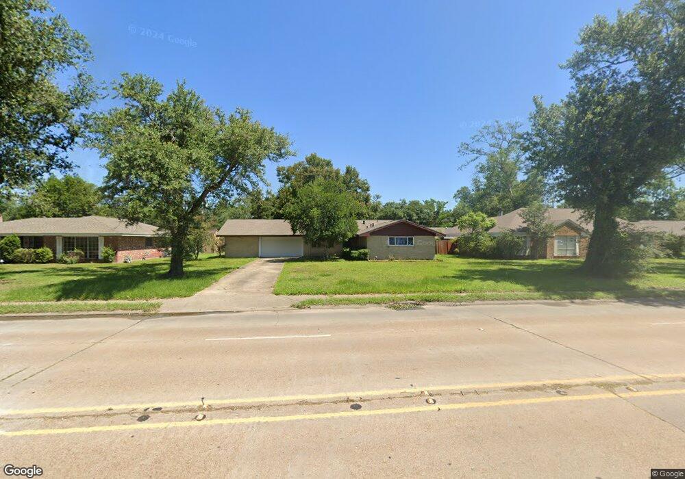 2029 E Prien Lake Rd, Lake Charles, LA 70601 - photo 1