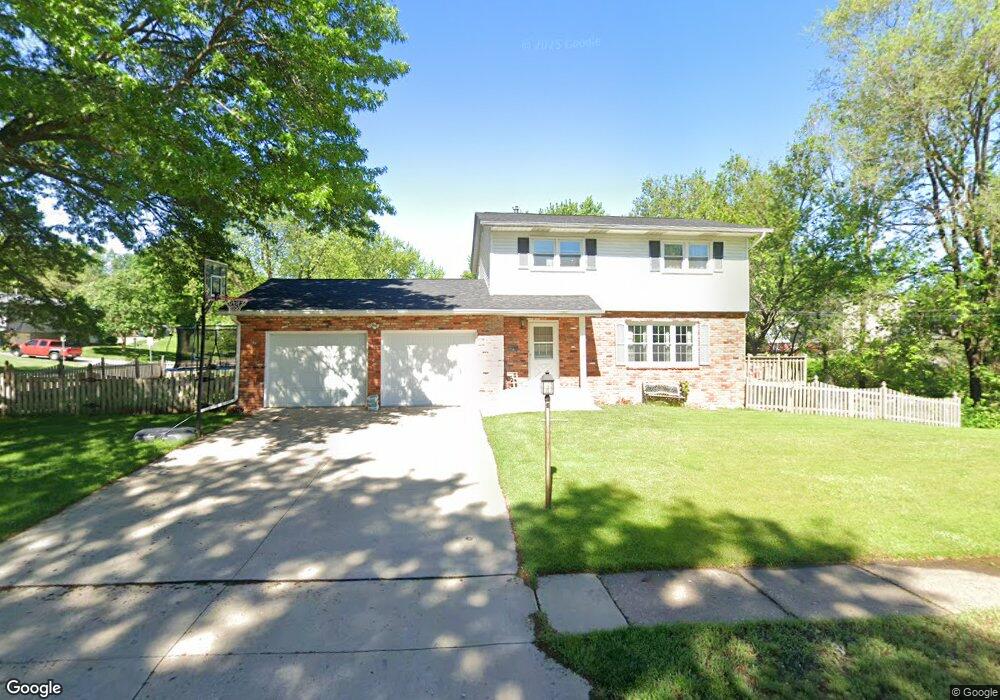 4810 N Ripley St, Davenport, IA 52806 - photo 1