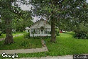 633 1st St, Plainfield, IA 50666