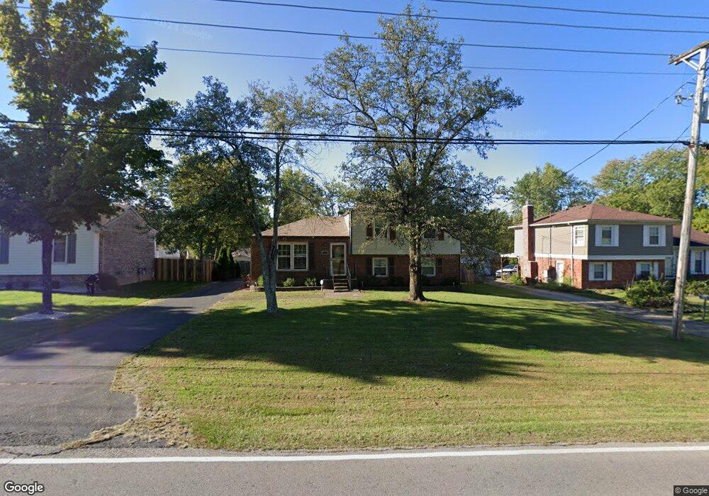 6310 Applegate Ln, Louisville, KY 40219 - photo 1