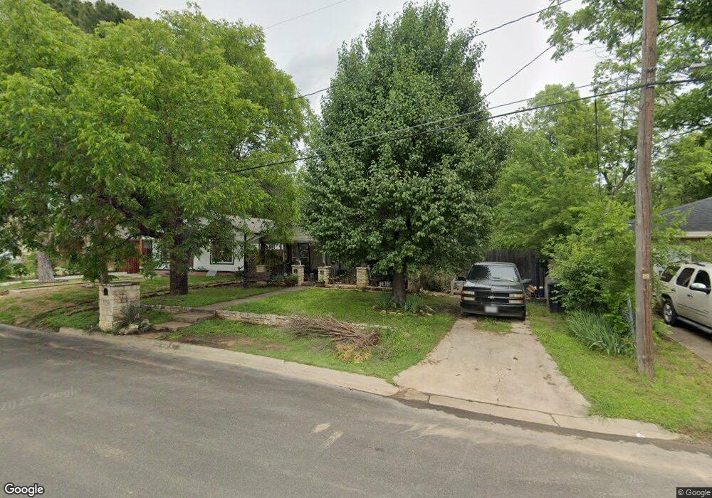 1704 N Wilhite St, Cleburne, TX 76031 - photo 1