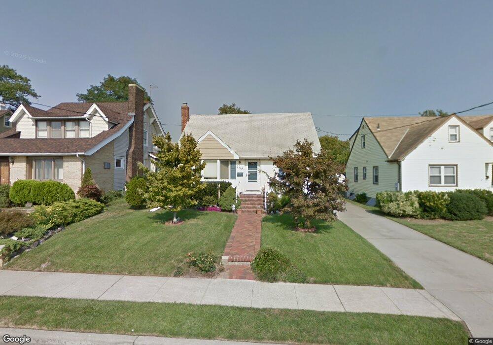 248 Union St, Lawrence, NY 11559 - photo 1