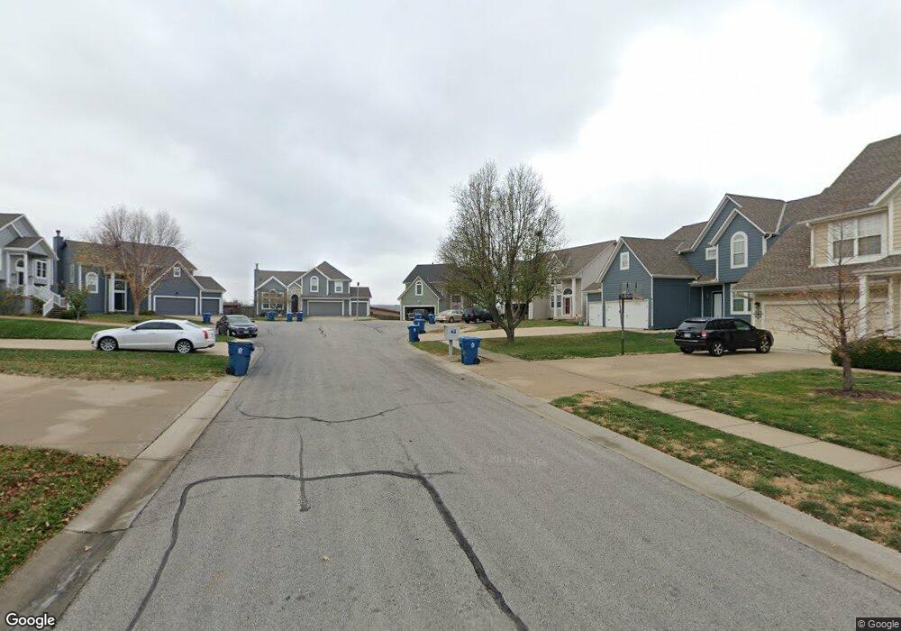 5808 Lakeridge, Shawnee, KS 66218 - photo 1