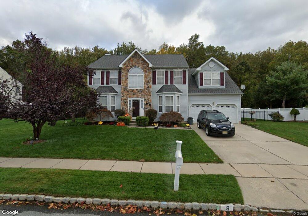 9 Bell Ln, Burlington, NJ 08016 - photo 1