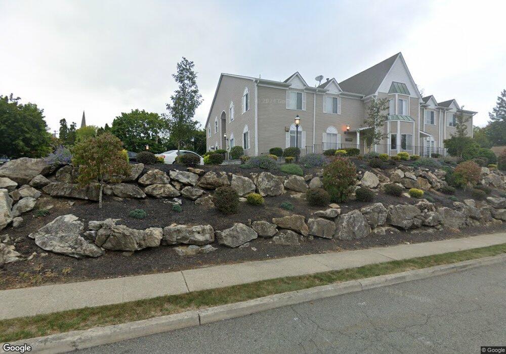 119 Mountain Ct unit 119, Hackettstown, NJ 07840 - photo 1