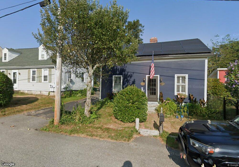14 Hopkins Ln, Wakefield, RI 02879 - photo 1