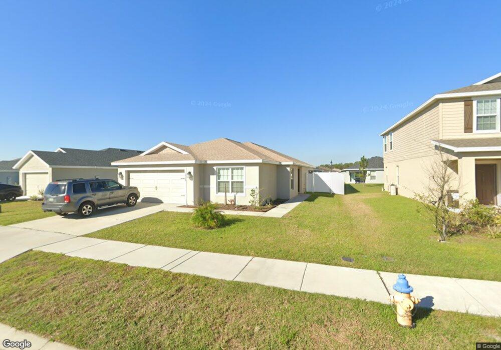 6903 Hanworth Ln, Zephyrhills, FL 33541 - photo 1