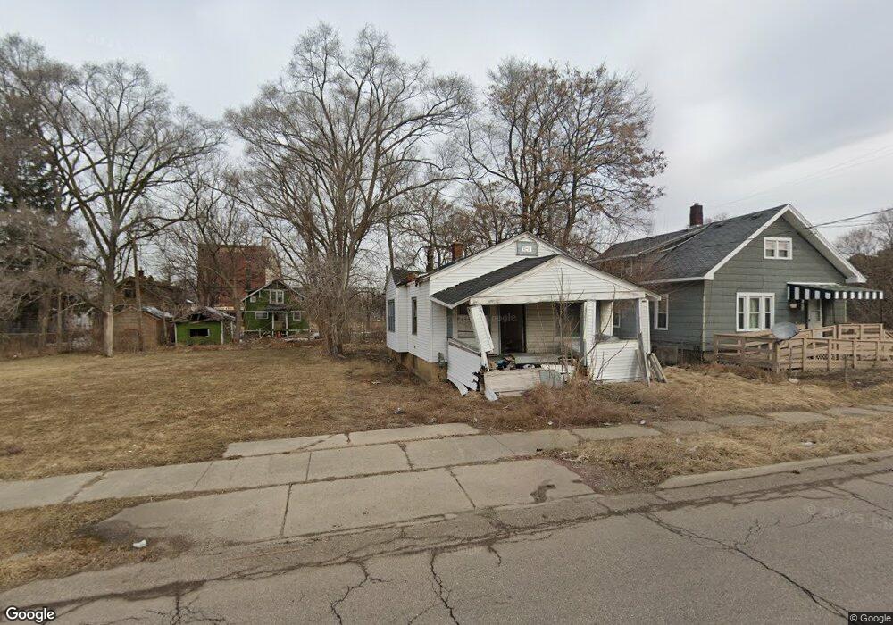 1267 Davison Rd, Flint, MI 48506 - photo 1