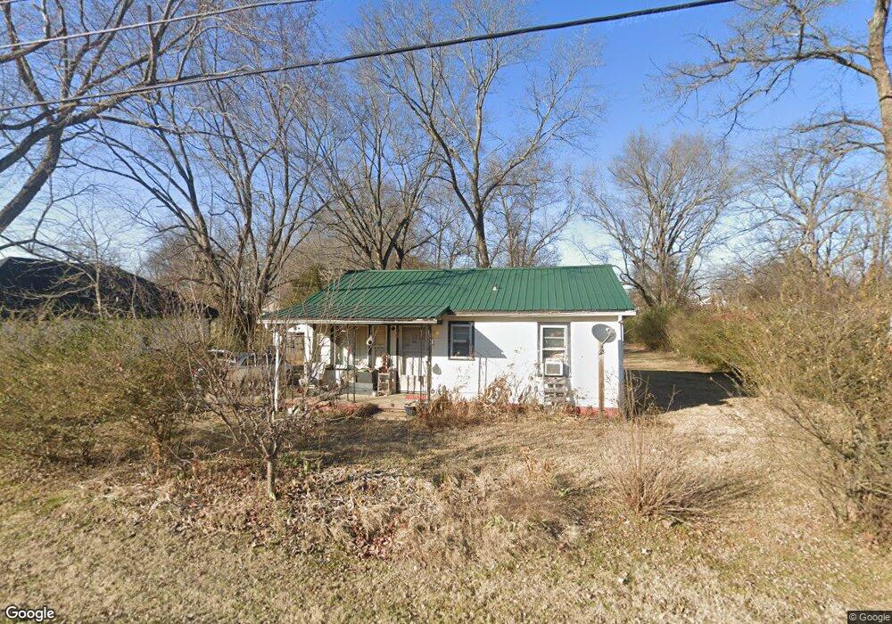102 Williams St, Portland, TN 37148 - photo 1