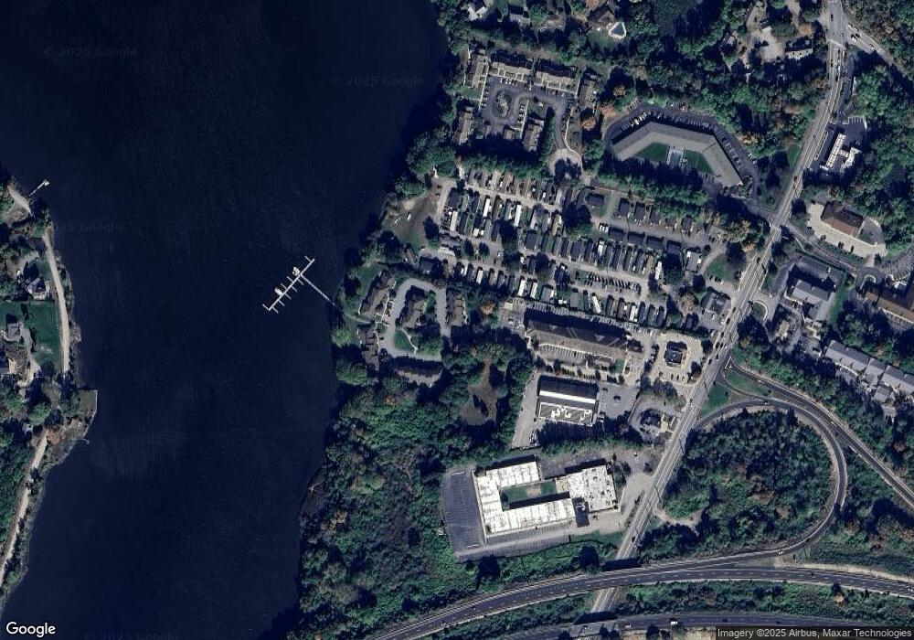 4 Whitehall Landing unit 4, Mystic, CT 06355 - photo 1