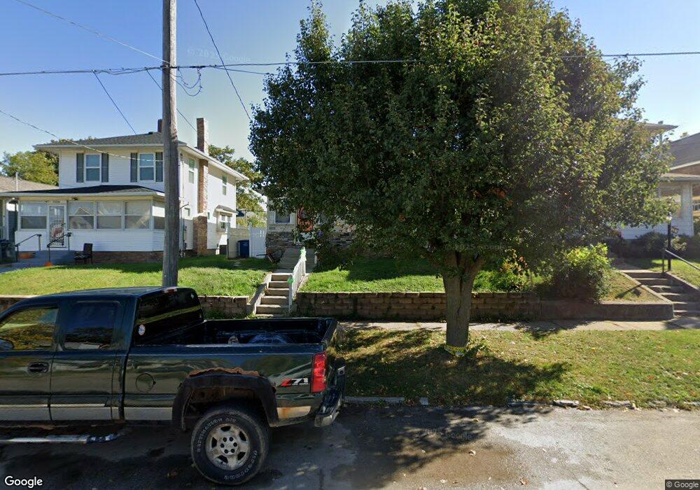 1555 23rd St, Des Moines, IA 50311 - photo 1