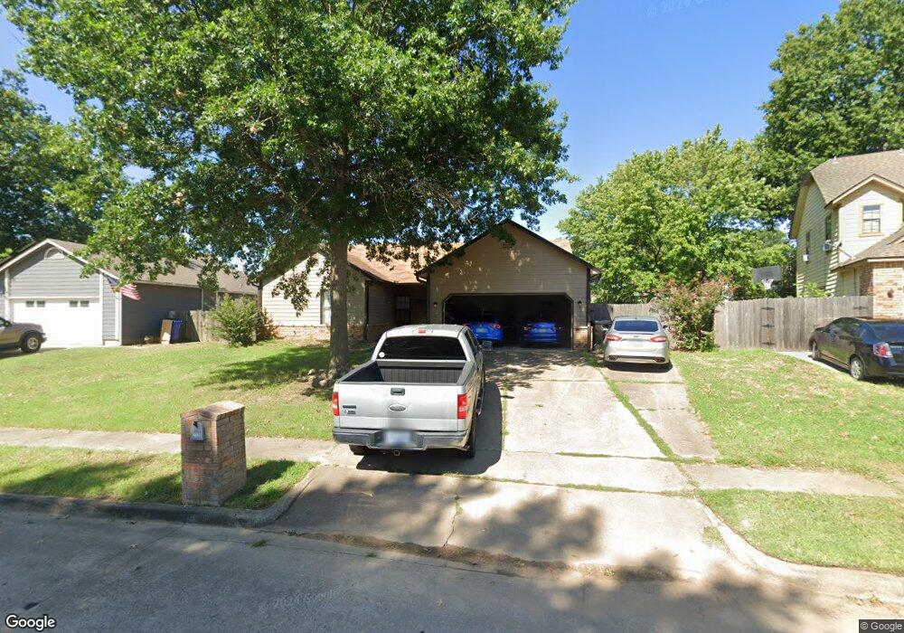 2320 W Twin Oaks St, Broken Arrow, OK 74011 - photo 1