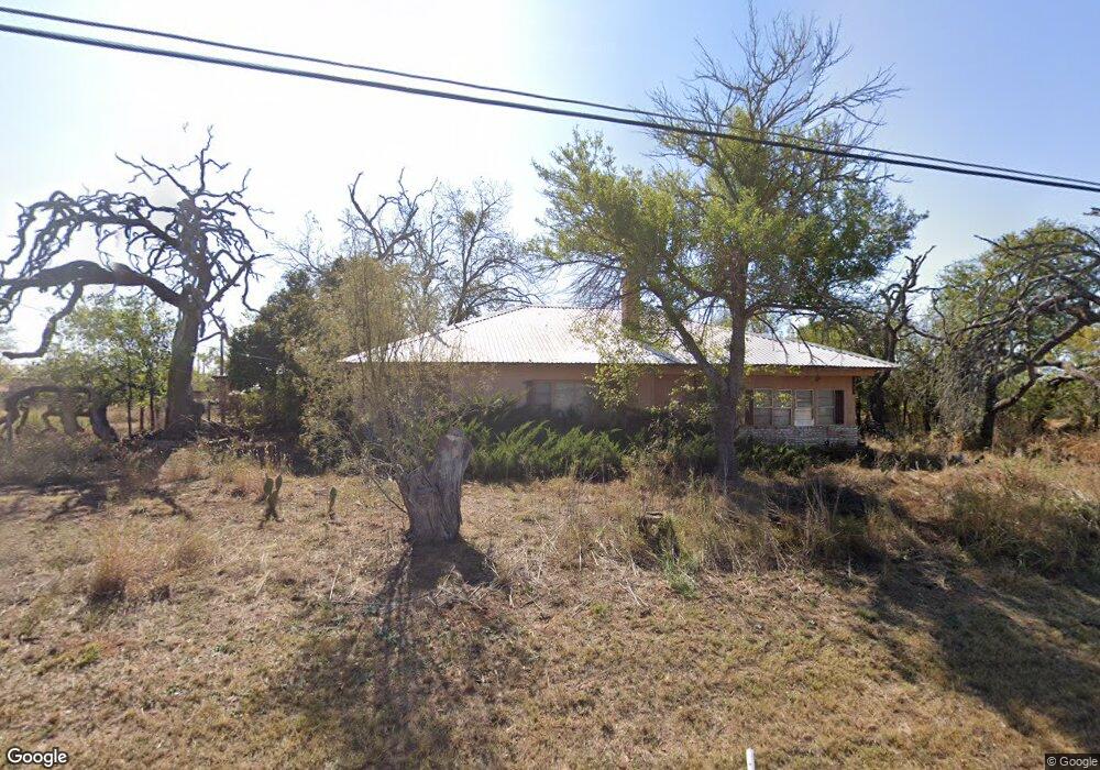 1405 W Live Oak St, Fredericksburg, TX 78624 - photo 1