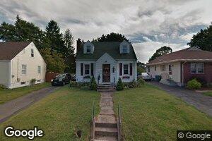 18 Westwood St, Manchester, CT 06040