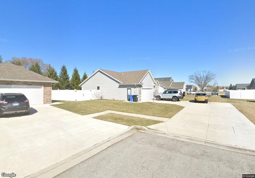 621 Weatherby Ct, Findlay, OH 45840 - photo 1