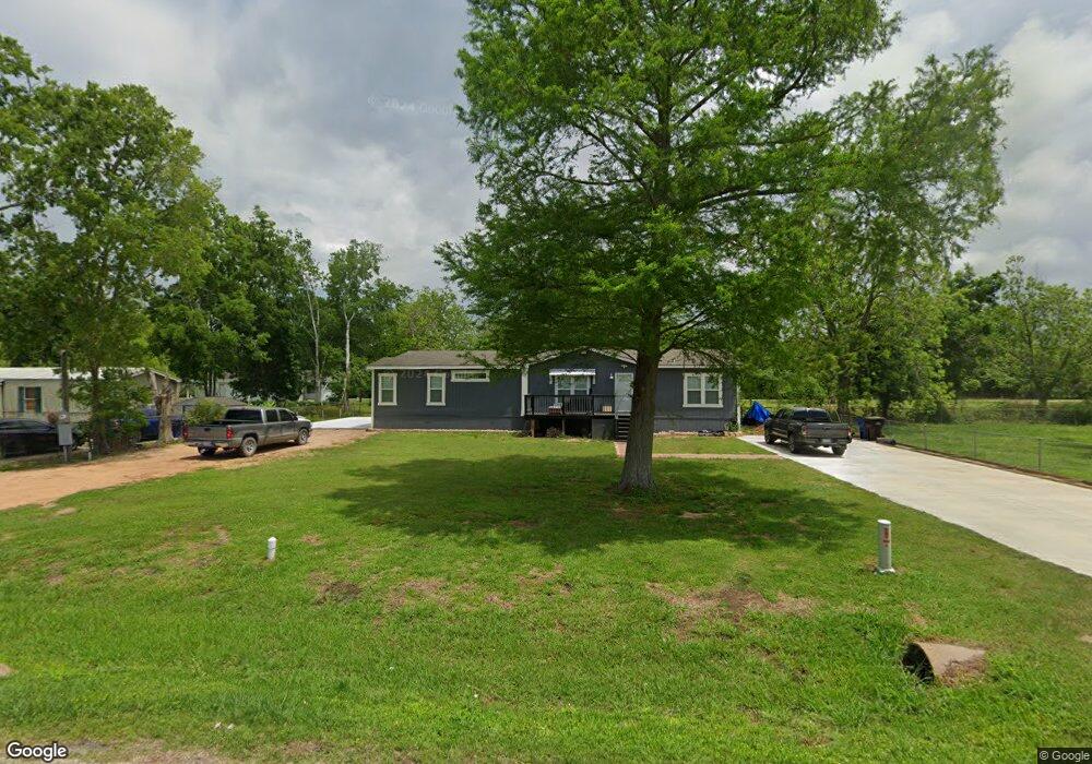 309 E Camp St, Brazoria, TX 77422 - photo 1
