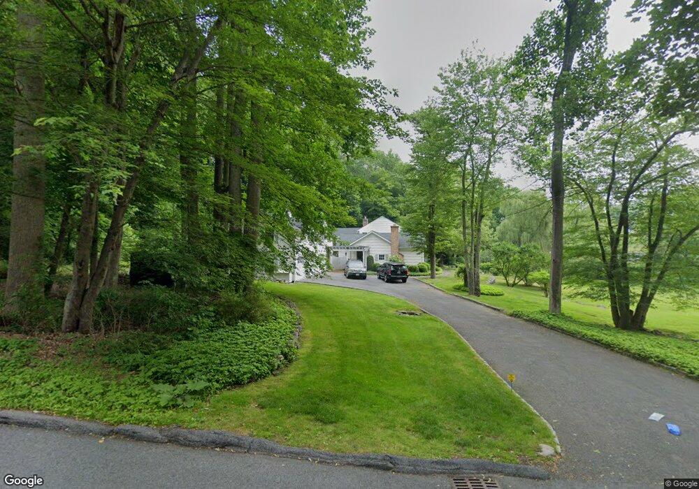 2 White Oak Ln, Chappaqua, NY 10514 - photo 1