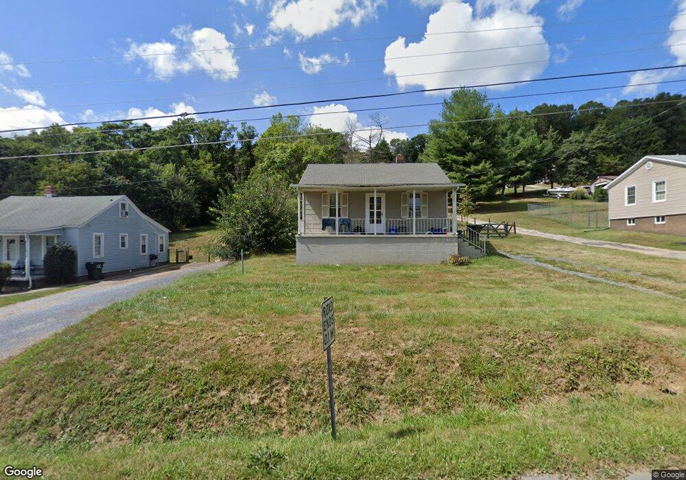 221 Orchard Rd, Staunton, VA 24401 - photo 1