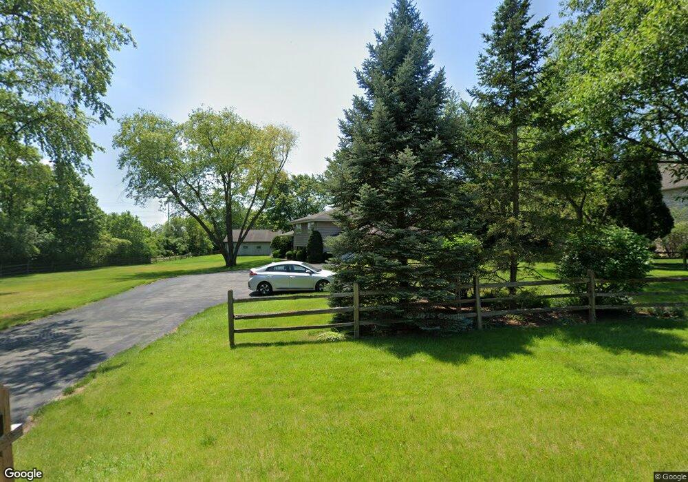 9S004 Yackley Ave, Naperville, IL 60565 - photo 1