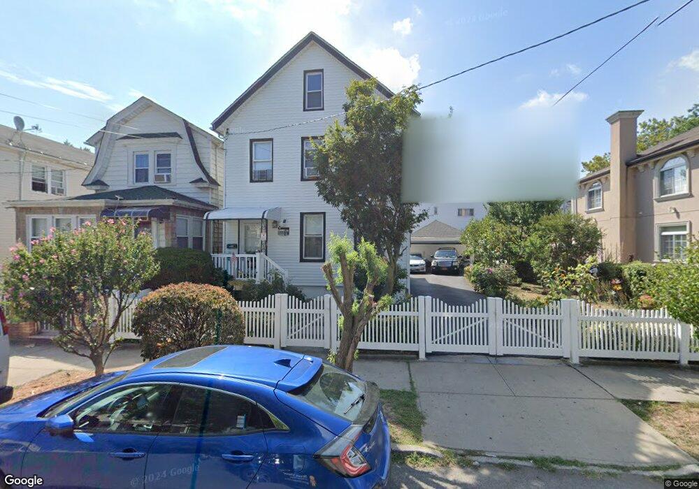 11110 91st Ave, Richmond Hill, NY 11418 - photo 1