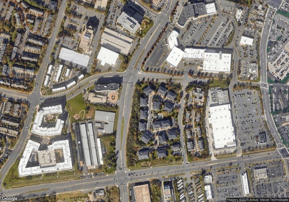 11314 Westbrook Mill Ln unit 304, Fairfax, VA 22030 - photo 1