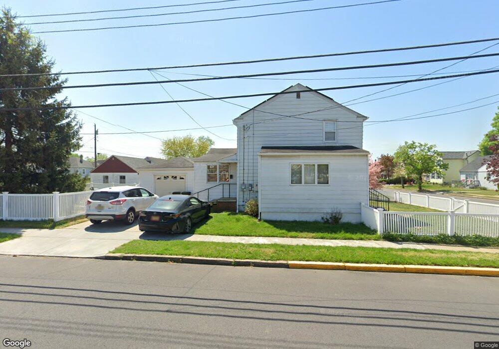 501 Billings Ave, Paulsboro, NJ 08066 - photo 1
