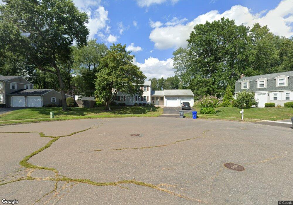 11 Pilgrim Cir, Enfield, CT 06082 - photo 1