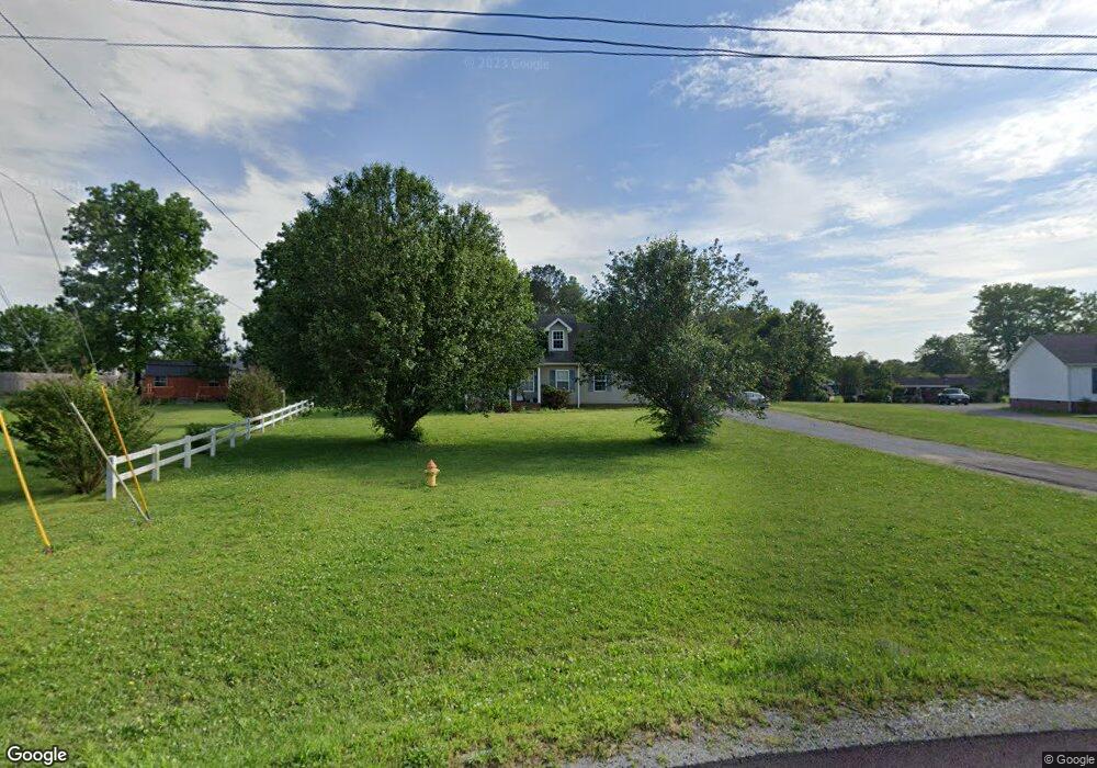 204 Shapard Dr, Shelbyville, TN 37160 - photo 1