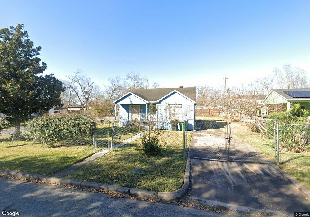 7103 Winfree Dr, Houston, TX 77087 - photo 1