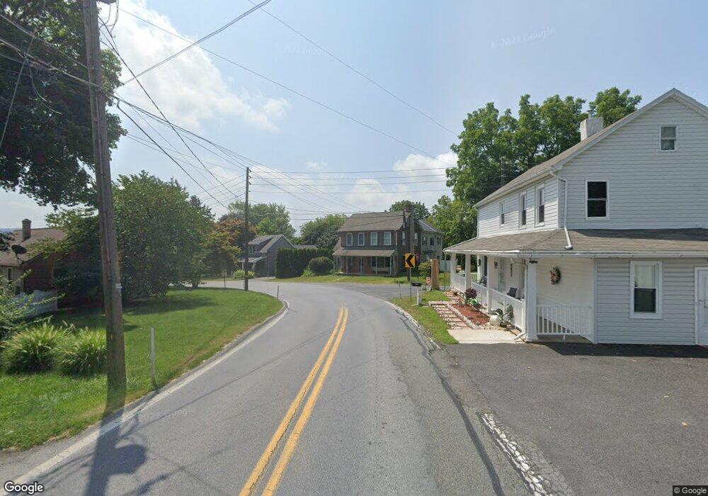 1800 Willow Ln, MacUngie, PA 18062 - photo 1