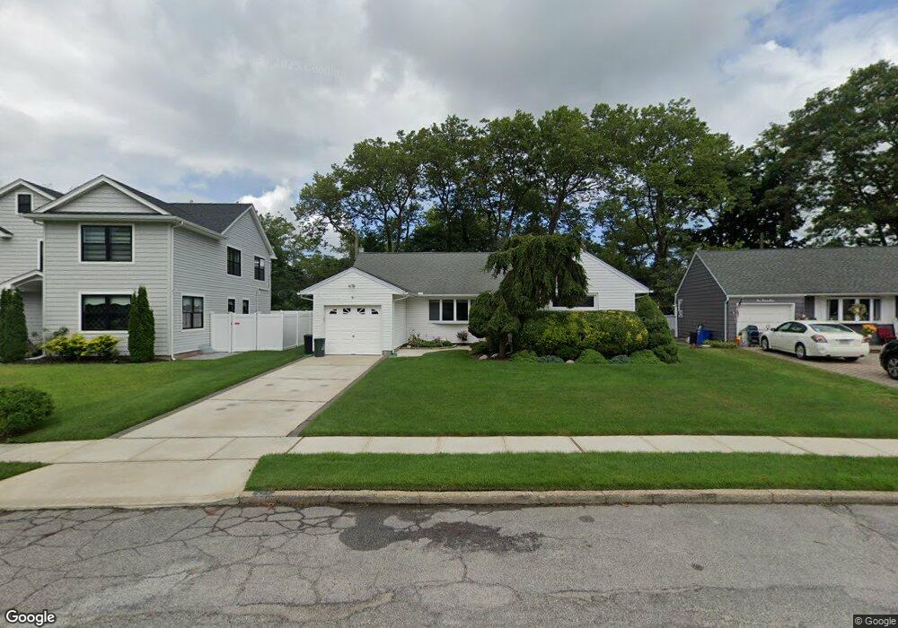 994 Olympia Rd, North Bellmore, NY 11710 - photo 1